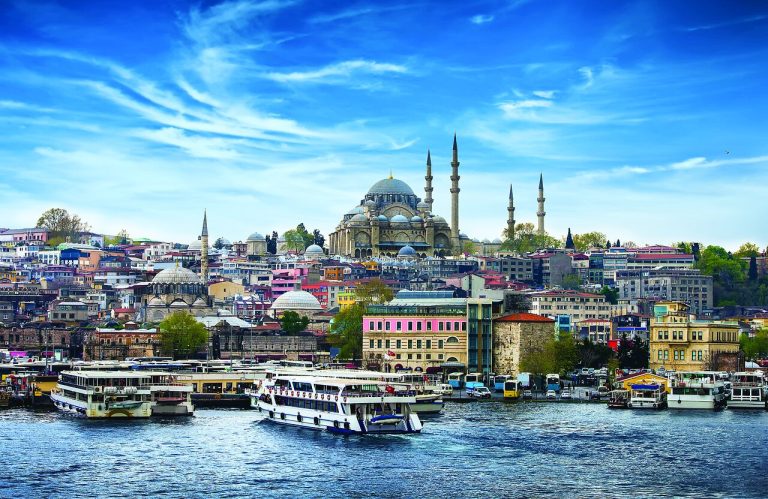 Solo traveler in Istanbul